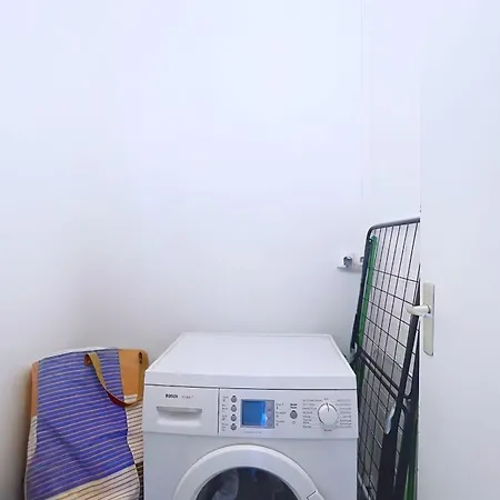 Charming Flat Place Des Fetes Apartment